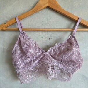 Victoria's Secret Lilac Purple Bralette Sz S Lace